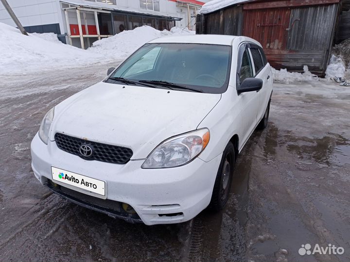 Toyota Matrix 1.8 AT, 2003, 300 000 км