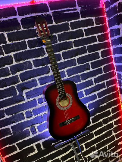Гитара классическая