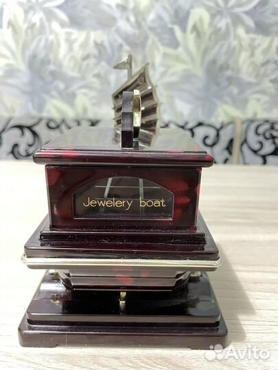 Музыкальная шкатулка Корабль