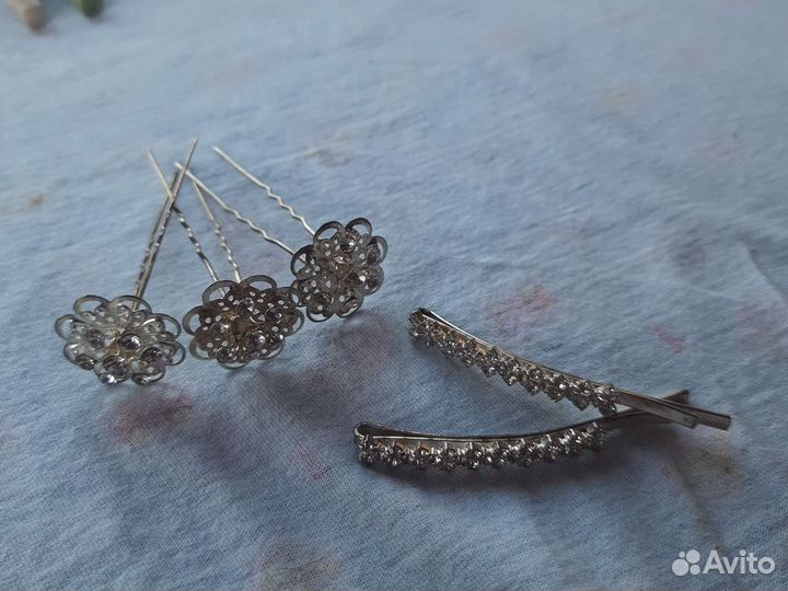 Заколки для волос