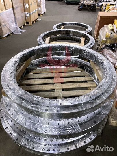 Поворотный круг Doosan DX225LC-V 140109-00048