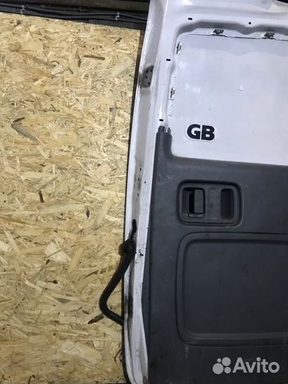 Дверь багажника правая Mercedes Vito W639 2.2