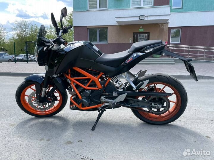 Мотоцикл KTM duke 390 2014