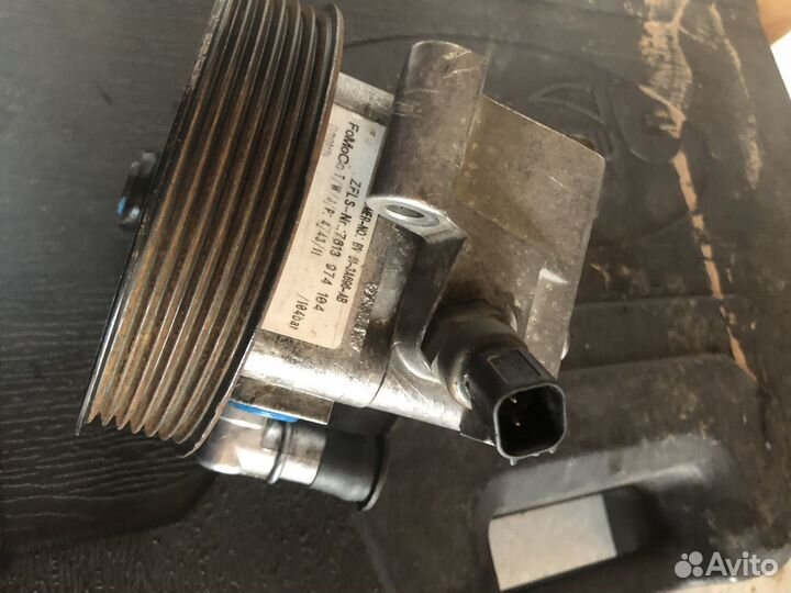 Гидроусилитель Ford Fokus 3 1.6