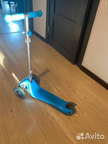 Самокат трехколесный globber