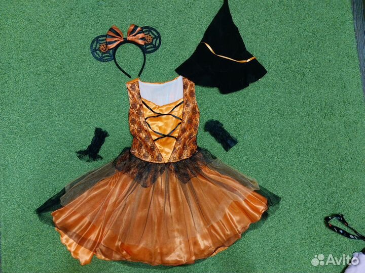 Костюм ведьмы на Хэллоуин