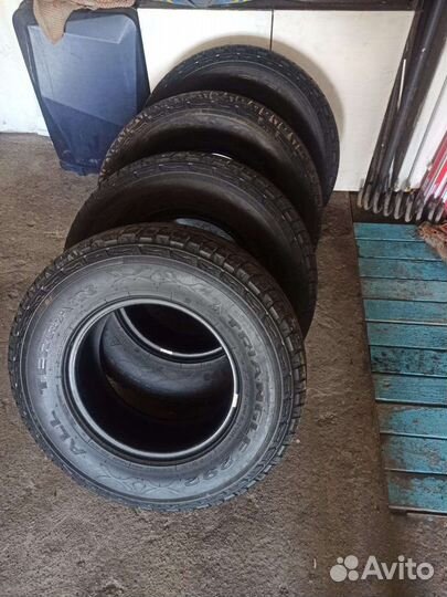 Triangle TR292 235/75 R15