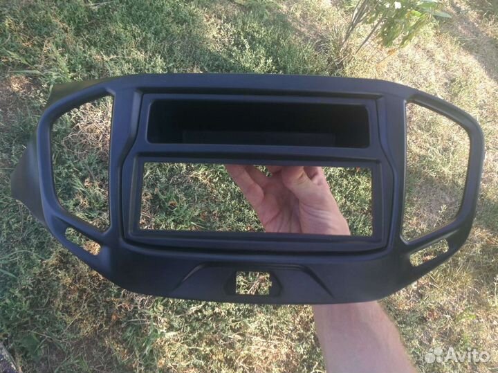 Рамка для LADA Vesta/Vkross