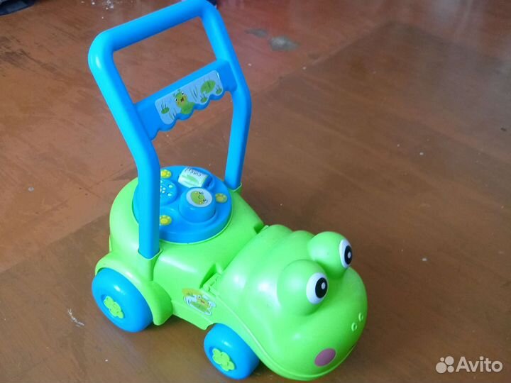 Машинка каталка
