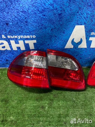 Комплект фонарей задний Mercedes-Benz E-Class W211