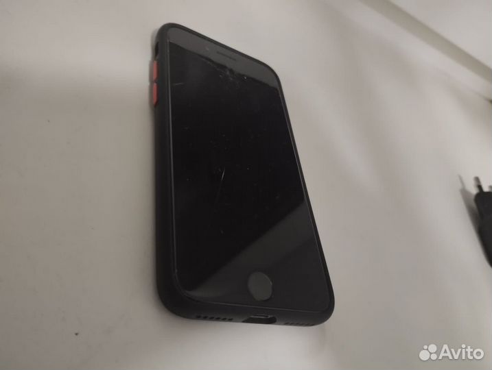 iPhone 7, 128 ГБ