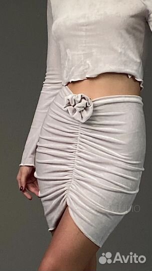 Юбка макси, мини и лонгслив из велюра