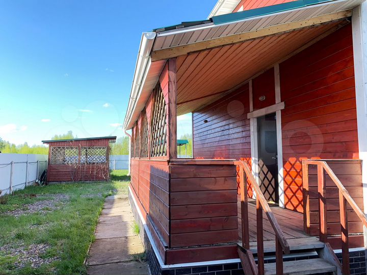 Коттедж 155 м² на участке 10 сот.