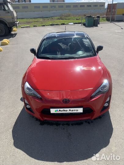 Toyota GT86 2.0 AT, 2012, 90 000 км