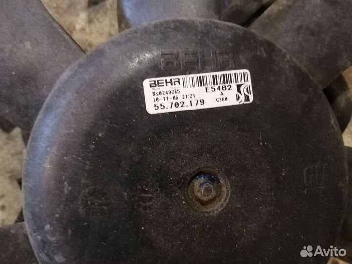 Вентилятор радиатора Диффузор Опель Корса Д