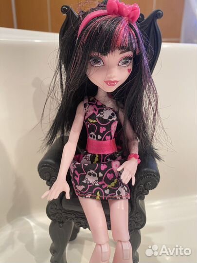 Кукла Монстер хай дракулаура