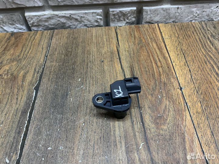 Mitsubishi Lancer 10 Датчик положения распредвала