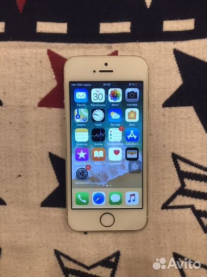 Телефон iPhone 5s 64Gb