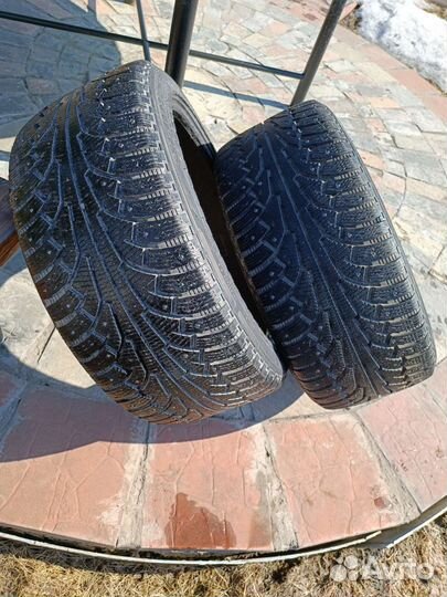 Nokian Tyres Hakkapeliitta 4 275/40 R20
