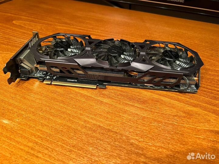 Видеокарта Gigabyte GeForce GTX 1070 Rock 8G