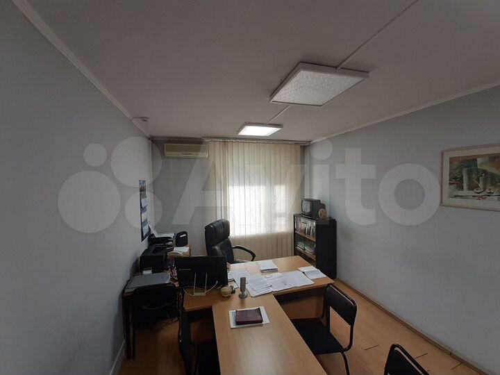 Офис, 295.8 м²