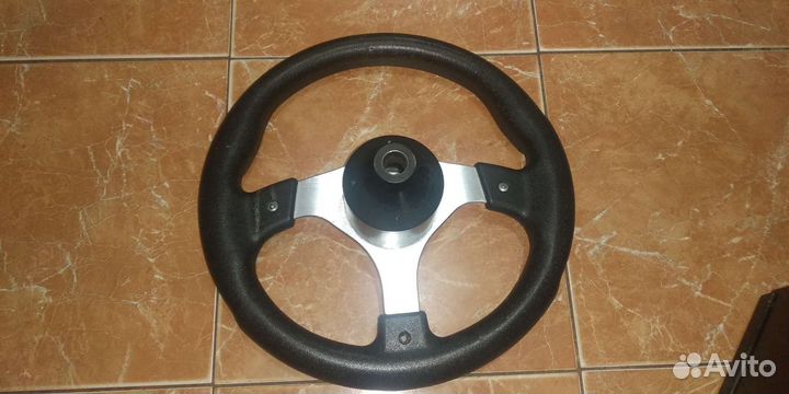 Игровой руль. аркадный автомат