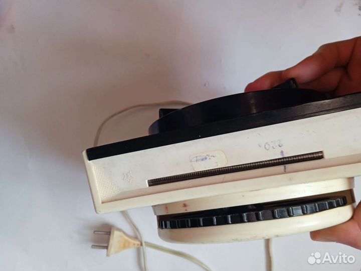 Стабилизатор напряжения