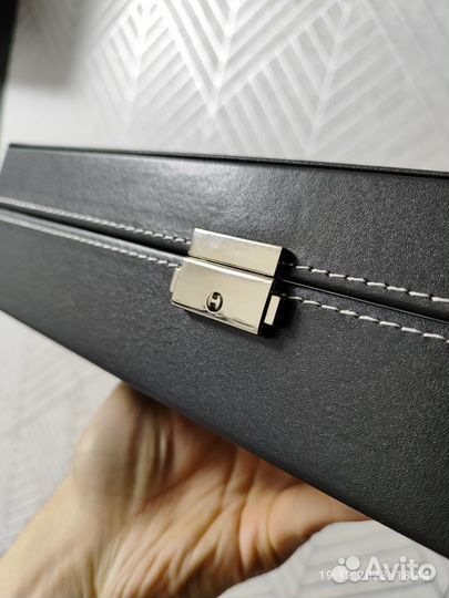 Шкатулка для хранения часов