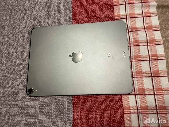 iPad pro 11 2018 64gb