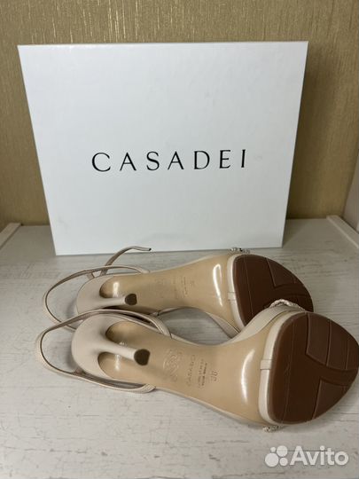 Босоножки casadei