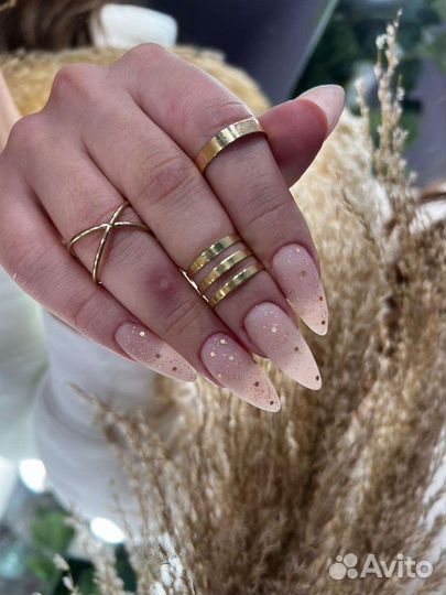 Наращивание ногтей