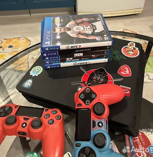 Ps4 slim 500gb + 2 джоя + 6 игр