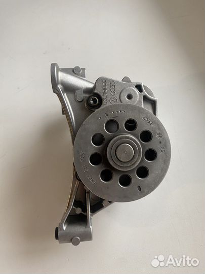 Насос масляный VAG 1.6/2.0 TDI (03L115105C)