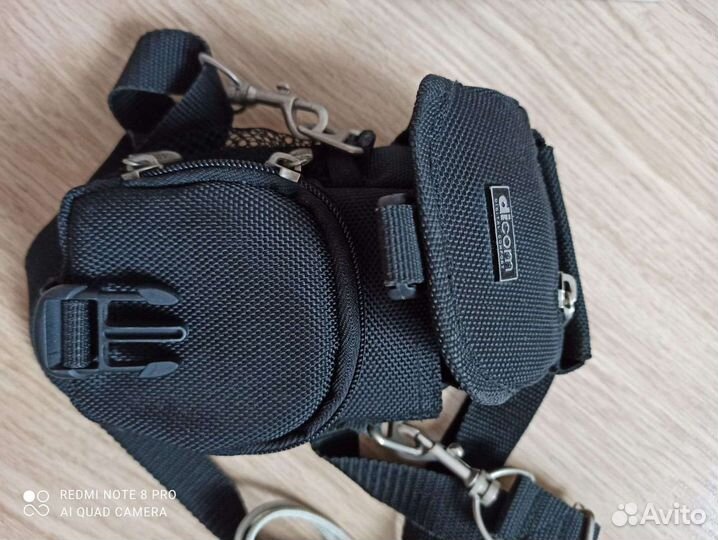 Компактный фотоаппарат