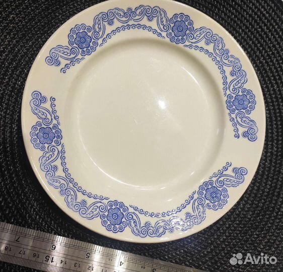 Тарелка зик Конаково, Буди фаянс фарфор,тортница