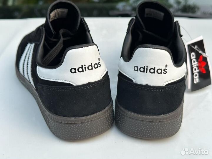 Кроссовки adidas