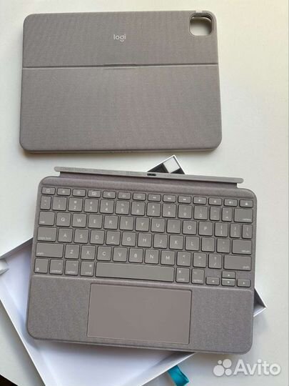 Чехол с клавой iPad 11