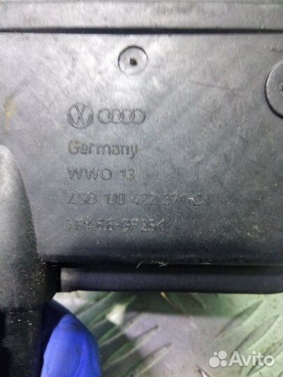 Бачок гур Skoda Octavia A4 1.6BFQ 2008