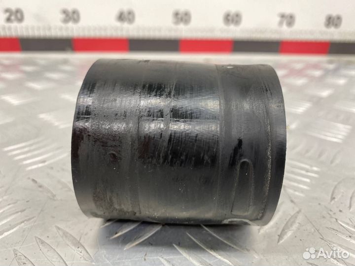 Б/У трубка дроссельной заслонки (патрубок, шланг)