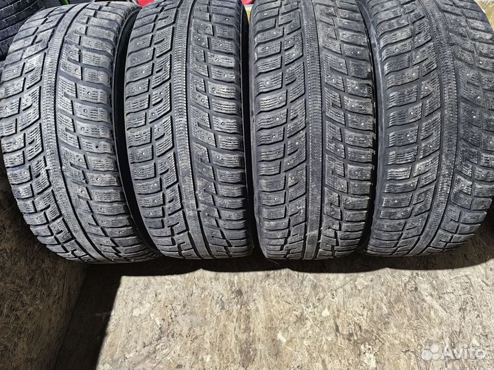 Kumho I'Zen KW22 225/55 R17 98L