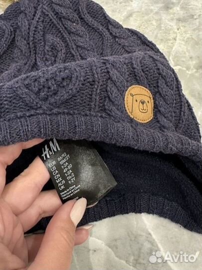 Комплект шапка и варежки H&M