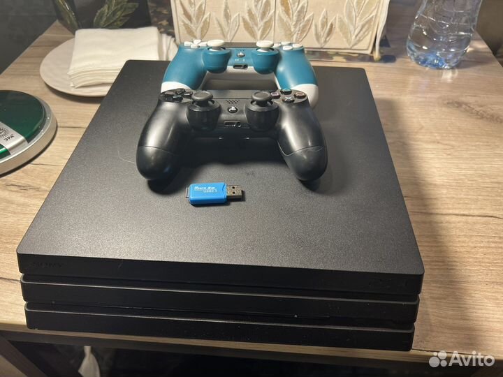 Sony PS4 pro прошитая 9.00 hen