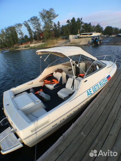 Продаю свой Bayliner 1952