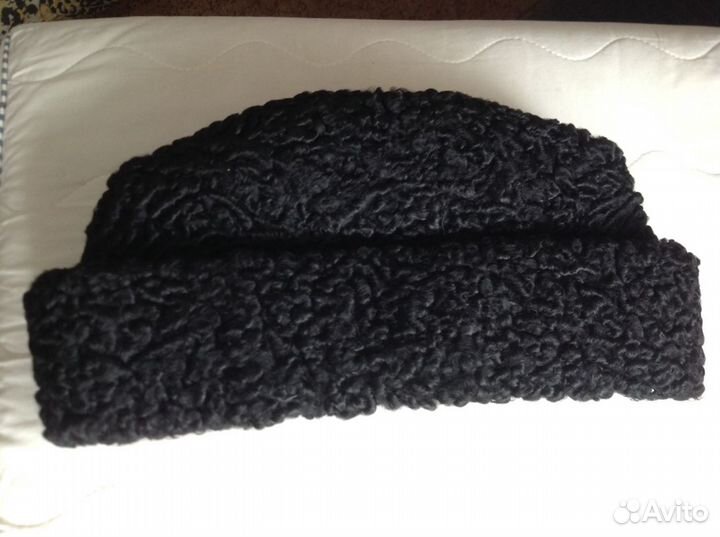 Шапка каракуль ретро