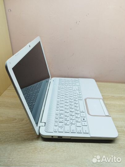 Ноутбук Toshiba