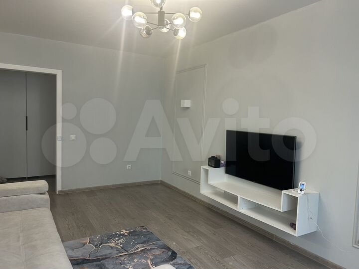 3-к. квартира, 77 м², 5/9 эт.