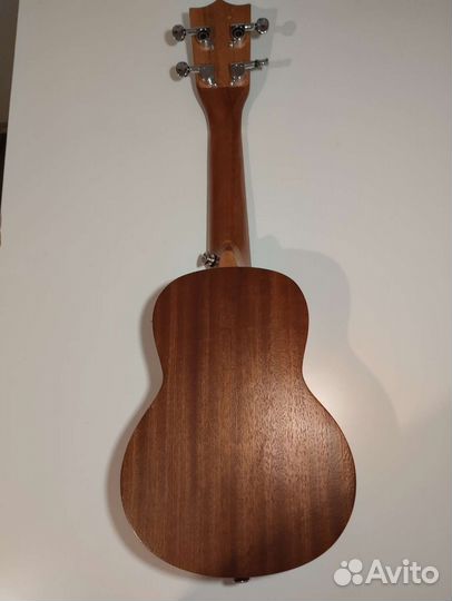 Укулеле сопрано Fabio