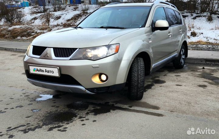 Mitsubishi Outlander 3.0 AT, 2007, 228 722 км