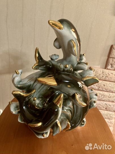 Статуэтка Дельфины