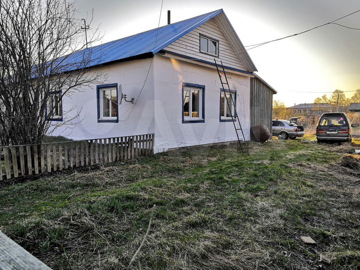 Дом 53 м² на участке 1 сот.